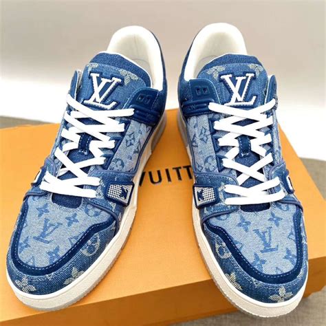 light blue Louis Vuitton shoes